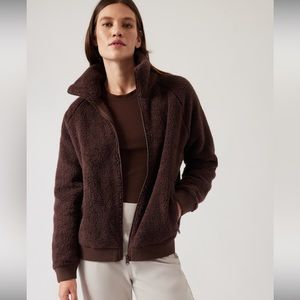 NWT Tugga Sweater